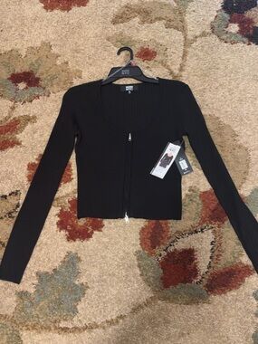 NYC Black Ribbed Zip-Up Cropped Cardigan